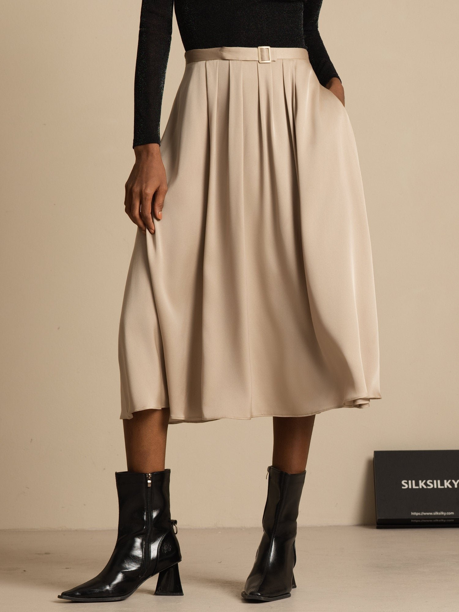 19Momme Silk High Waist A-Line Pleated Midi Skirt with Pockets - Image 7